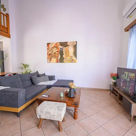 Appartement The Aura Vibrant Retreat Chalkís