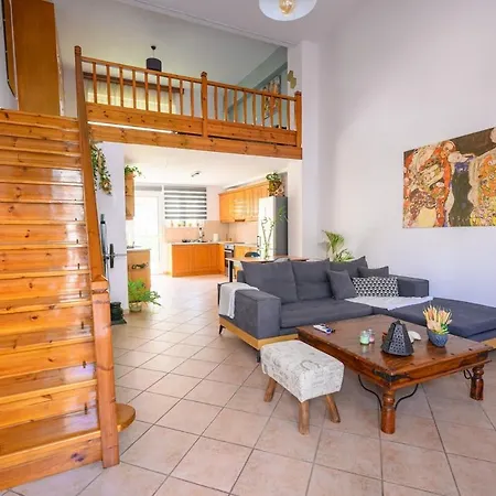 The Aura Vibrant Retreat Appartement